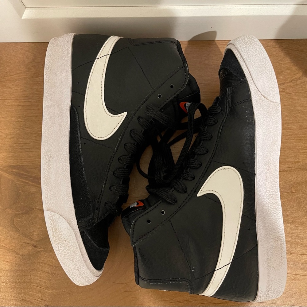 Nike Black and White High-Tops